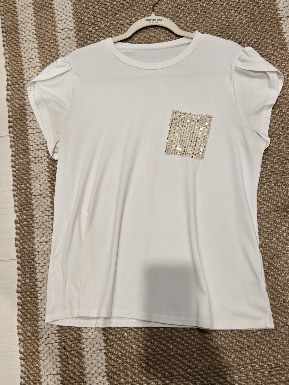 SHEIN White Short Sleeve Tee with Gold Sequin Pocket
